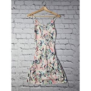 Athleta Womens Infinity Dress Light Pink Floral Print Built In Shorts Size XS